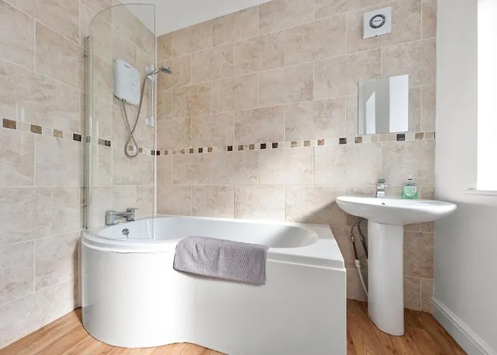 From - For Contractors Lägenhet Bradford (West Yorkshire)