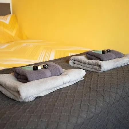 From - For Contractors Apartmán *